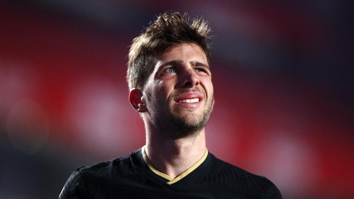 Sergi Roberto perpanjang kontrak di Barcelona. (Foto: Getty Images/Fran Santiago)