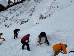 Jasad Manusia Ditemukan di Pegunungan Rocky, Dipercaya Pendaki Hilang 40 Tahun Lalu