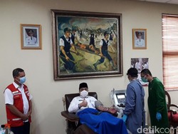 Pernah Positif COVID-19, Wagub DKI Jakarta Donor Plasma Konvalesen