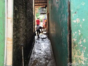 Cerita Warga Kebon Pala Jaktim Sudah 3 Kali Kebanjiran Sejak Awal 2021 Cerita Warga Kebon Pala Jaktim Sudah 3 Kali Kebanjiran Sejak Awal 2021
