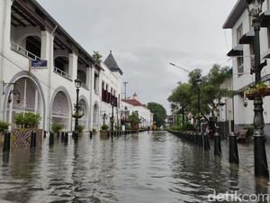 Semarang Dikepung Banjir!