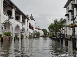 Semarang Dikepung Banjir!