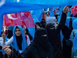 Pelarian Uighur di Turki Khawatir Dibarter Vaksin China