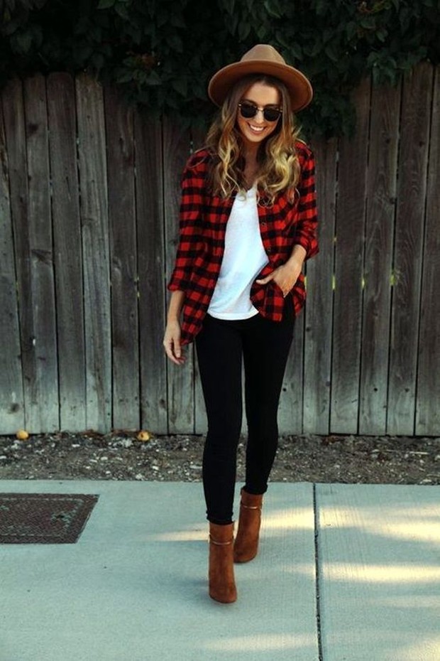 Flannel Shirt Pilihan untuk Outfit di Musim Hujan (pinterest.com/kellynlegath)