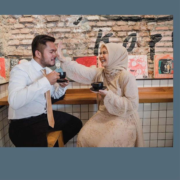 Foto: instagram.com/toolusphotography Prewedding kesha ratuliu.