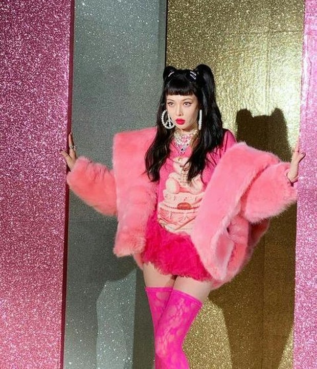 Instagram.com/hyunah_aa Hyuna memberikan getaran baby spice.