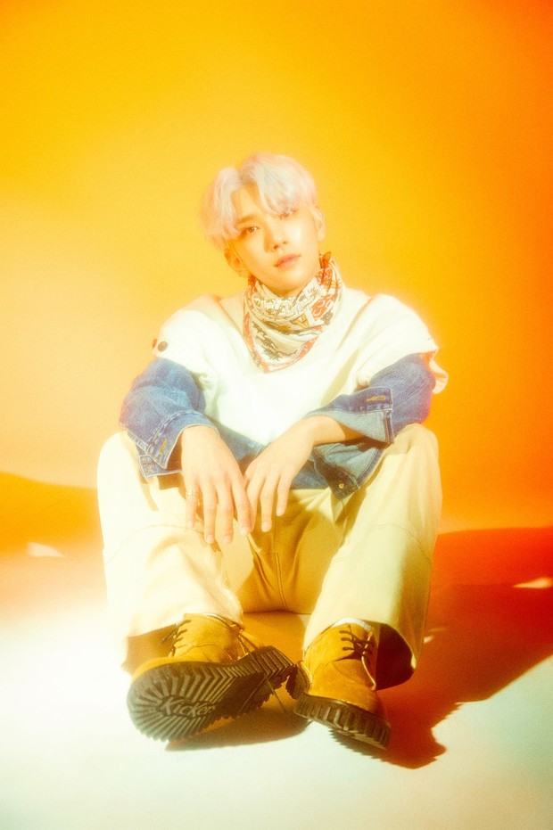 Joshua SEVENTEEN Potret individual Joshua dalam majalah