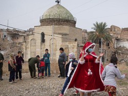 Warga Muslim-Kristen Irak Bangun Masjid dan Gereja yang Hancur karena ISIS