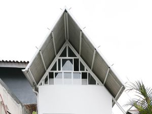 Rumah Mungil di Kawasan Padat Kebon Jeruk Masuk Nominasi Penghargaan Dunia Rumah Mungil di Kawasan Padat Kebon Jeruk Masuk Nominasi Penghargaan Dunia