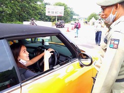 Ayu Ting Ting Cari Ketenangan ke Bogor Tapi Dilarang, Berakhir di Kedai Kopi