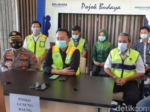 Bandara Banyuwangi Buka Dua Posko soal Gunung Raung Erupsi