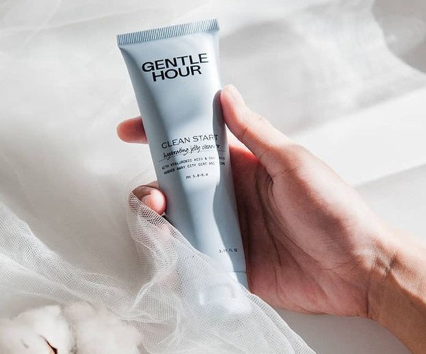 Gentle Hour Clean Start Hydrating Jelly Cleanser