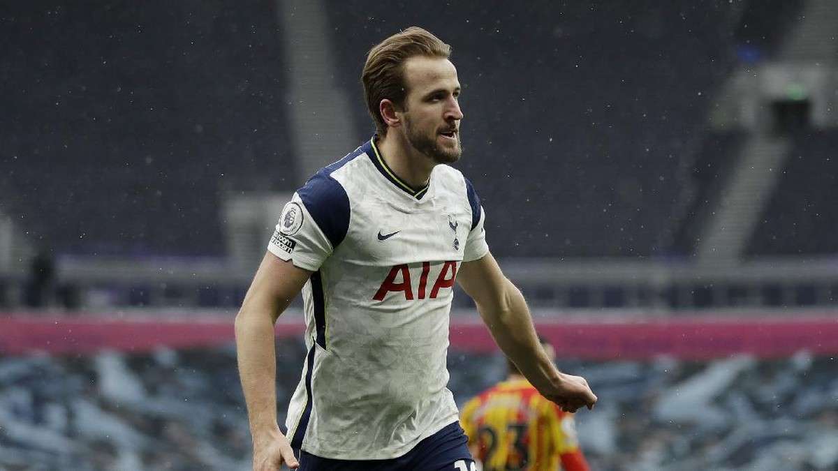 Tottenham dilaporkan takkan menjual Harry Kane ke sesama tim Inggris (Foto: Getty Images/Pool)