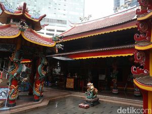 Jelang Imlek, Vihara Amurva Bhumi Sepi Gegara Corona Jelang Imlek, Vihara Amurva Bhumi Sepi Gegara Corona