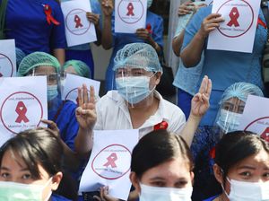 Kekerasan Berlanjut, Aparat Myanmar Tembaki Nakes yang Berdemo