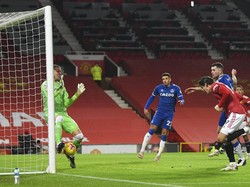 Babak I Usai, Man United Ungguli Everton 2-0