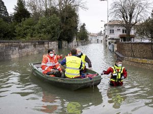 Potret Banjir di Prancis