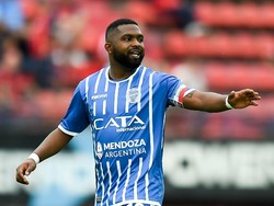 Pesepakbola Ini Ditemukan Tewas Bunuh Diri di Apartemennya