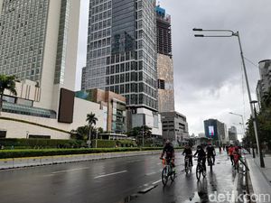 Segera Dipermanenkan, Begini Situasi Jalur Sepeda Sudirman-Thamrin Pagi Ini