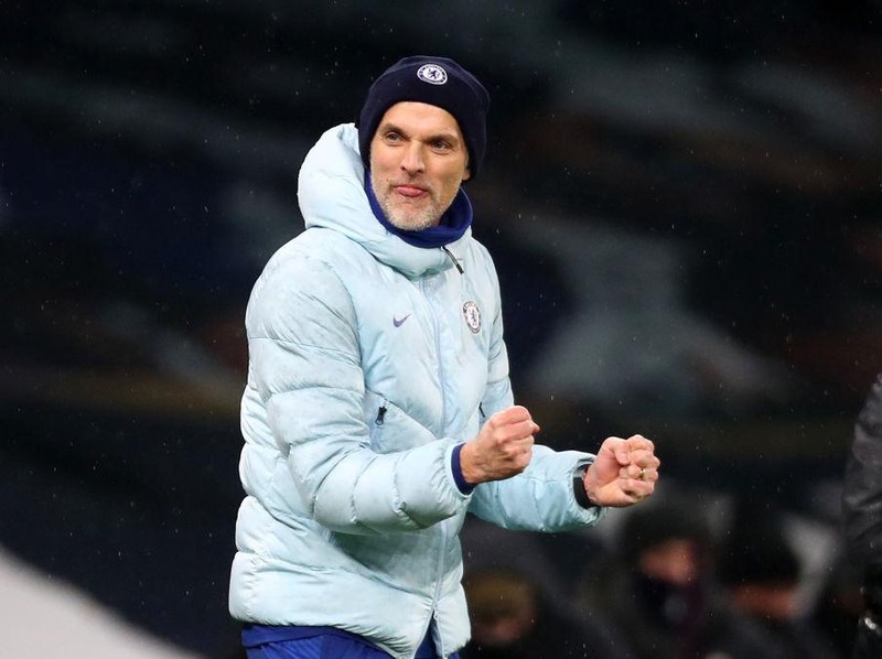 LONDON, ENGLAND - FEBRUARY 04: Thomas Tuchel, Manager of Chelsea celebrates following the Premier League match between Tottenham Hotspur Hotspur and Chelsea at Tottenham Hotspur Stadium on February 04, 2021 in London, England. Sporting stadiums around the UK remain under strict restrictions due to the Coronavirus Pandemic as Government social distancing laws prohibit fans inside venues resulting in games being played behind closed doors. (Photo by Clive Rose/Getty Images)