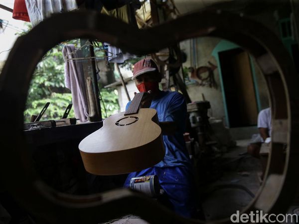 Bisnis Servis Gitar Masih Menggiurkan Meski Pandemi