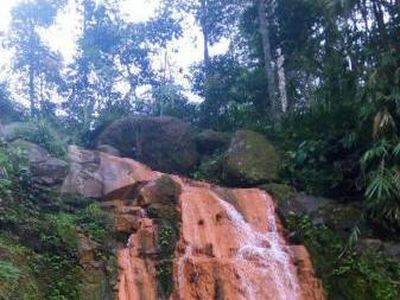 Adem Begini Lihat Curug Klenting Kuning