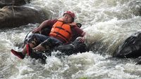 Asyiknya Main River Tubing Kalau Liburan ke Garut