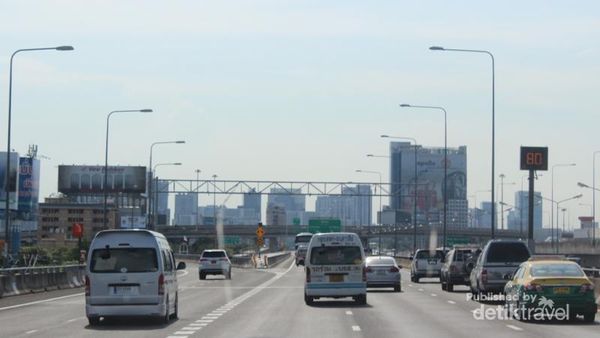 Bangkok yang Metropolis