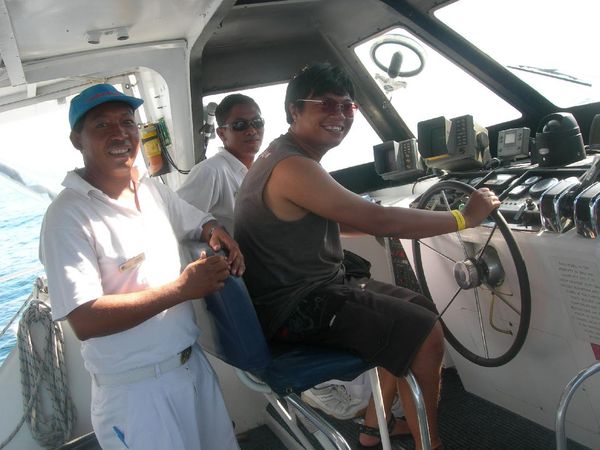 Berlayar ke Pulau Nusa Lembongan Bali