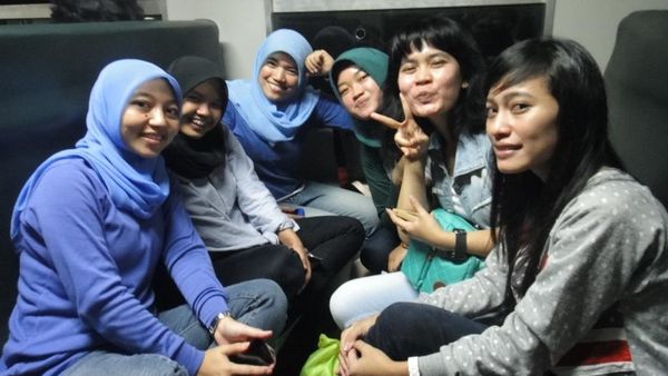 Bertualang Cave Tubing di Gunungkidul, Seru Banget!