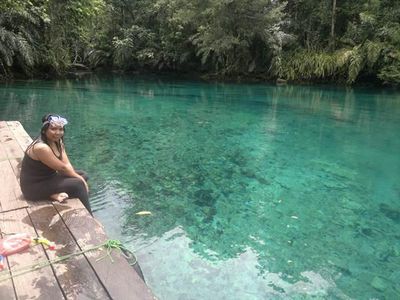 Bisa Berkaca di Danau Labuan Cermin!