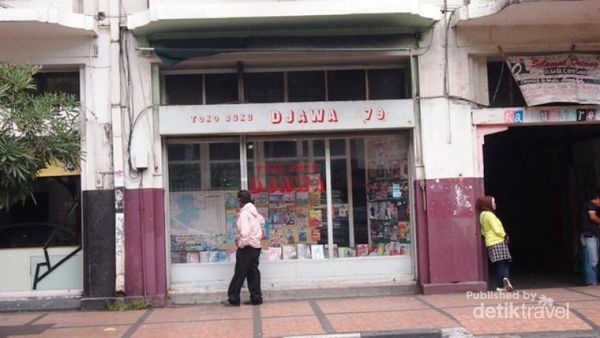 Braga Masih Punya Toko Buku Lawas nan Lengkap!