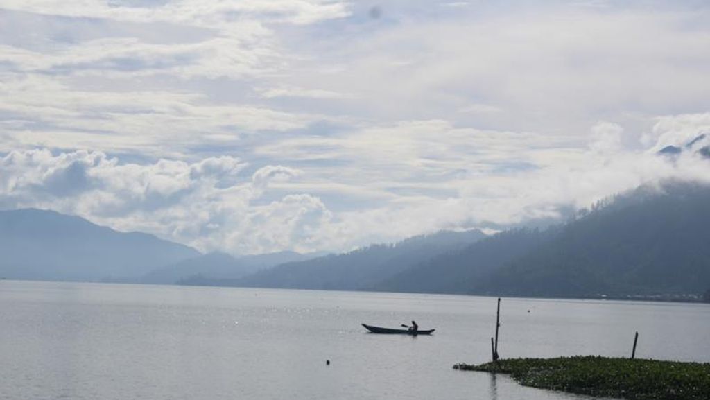 Bukan Lautan, Ini Danau Laut Air Tawar di Aceh Bukan Lautan, Ini Danau Laut Air Tawar di Aceh