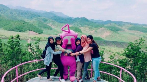 Bukit Teletubbies di Blitar, Cakep Nih