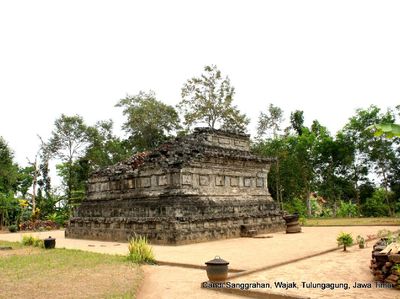 Candi Sanggrahan Yang Terlupakan