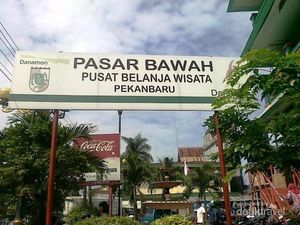 Cari Oleh-Oleh Khas Pekanbaru, ke Pasar Bawah Saja