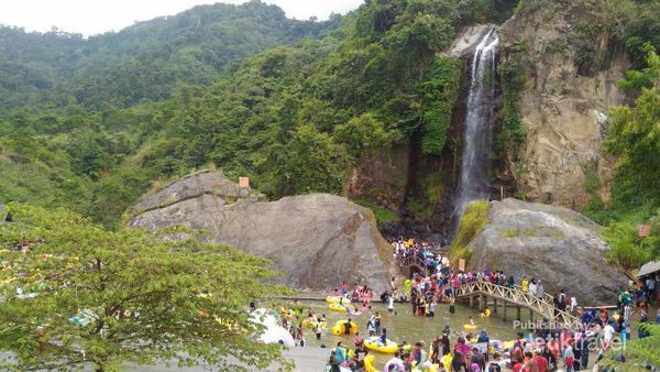Curug Bidadari yang Mulai Ramai Wisatawan
