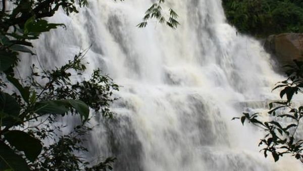 Curug Cigangsa yang Megah