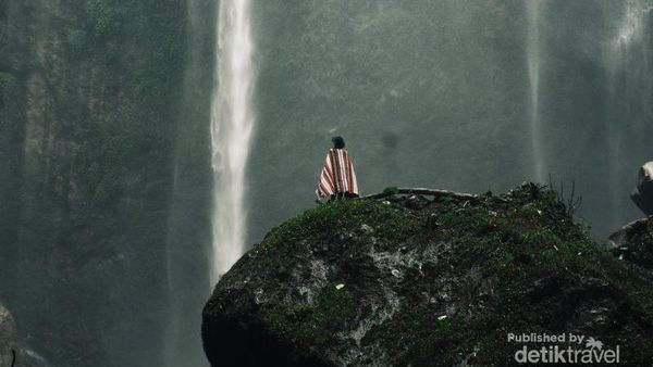 Destinasi Viral di Jatim, Air Terjun Coban Sewu