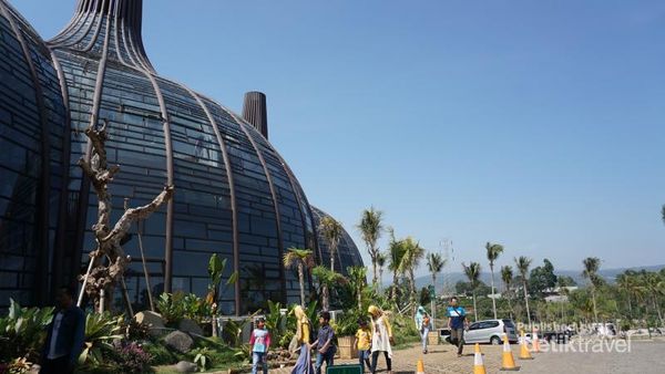 Dusun Semilir Semarang, Tempat Wisata Unik Mirip Borobudur