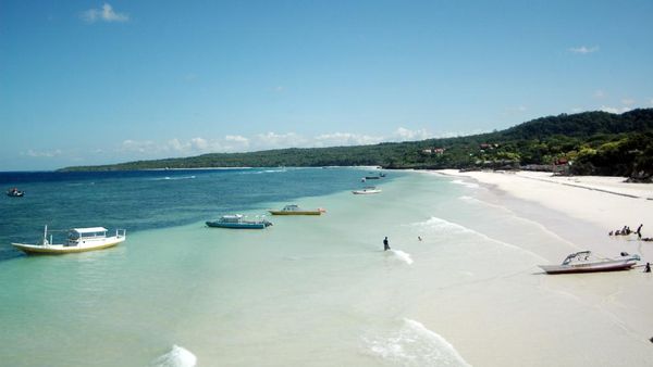 Exotisme Pantai  Bira