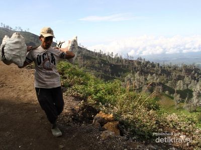 Fenomena Api Biru yang Hanya Ada 2 di Dunia