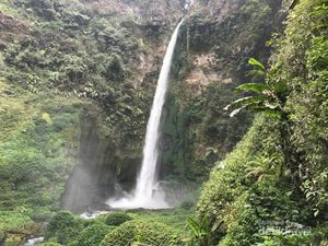 Foto: Air Terjun Dahsyat di Malang