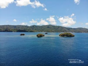 Foto Drone: Selat Lembeh Bikin Jatuh Cinta