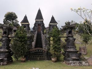 Foto: Perayaan Dewi Sarasvati di Bogor