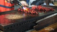 Foto: Wisata Kuliner Pasar Semawis yang Menggoyang Lidah