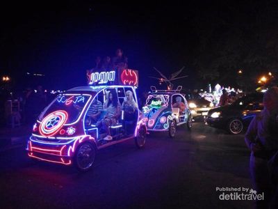 Gemerlap Cahaya Alun-alun Kidul Yogya