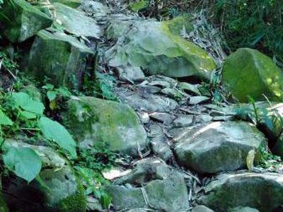 Gunung Lembu, Tempatnya Pemandangan Cantik di Purwakarta