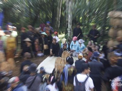 Harus Datang! Upacara Seren Taun di Sukabumi