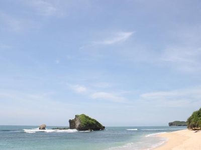 Holiday to The Max